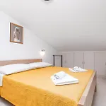 Daire With Parking Space - Labin - 6464 Rabac