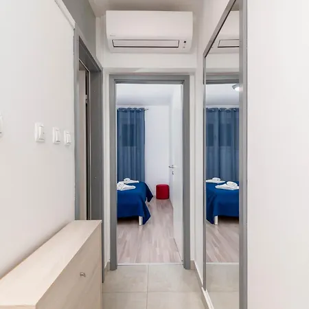 With Parking Space - Labin - 6464 דירה *