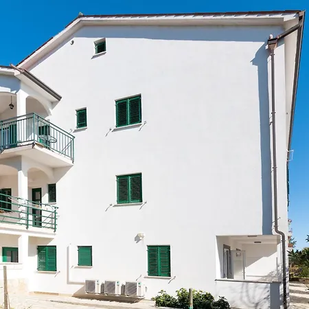 With A Parking Space Rabac, Labin - 6464