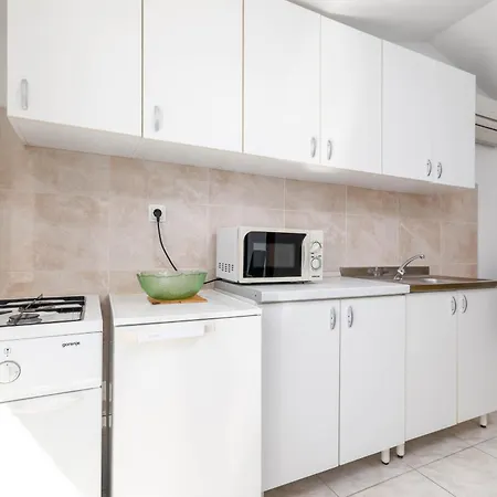 With Parking Space Rabac, Labin - 6464 شقة *